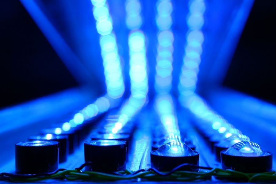 告别黄变与表面假干！Uyracure-504让405nm深层固化变得如此简单